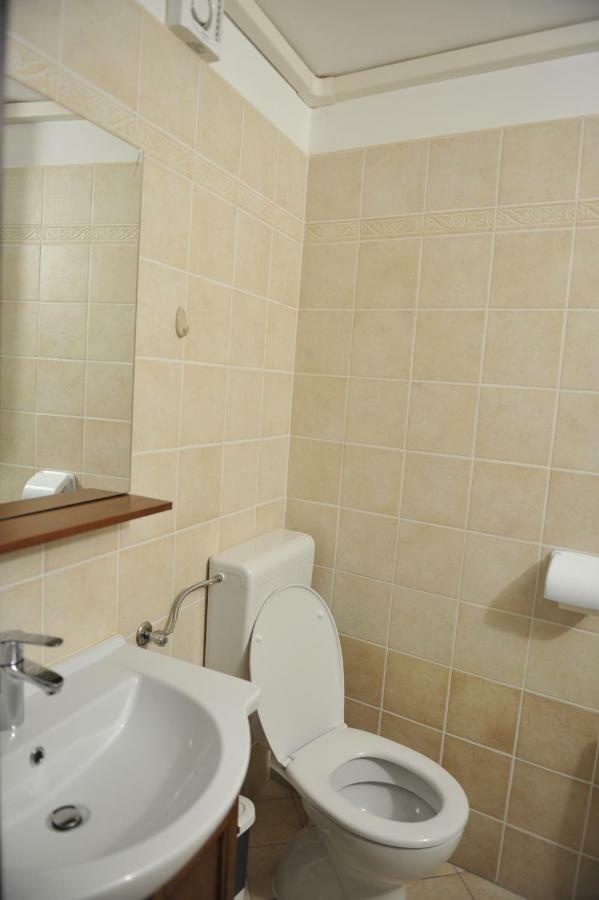 Apartmaji Kumar Smartno Esterno foto